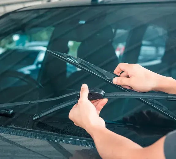 Car Wiper Blade Installation By Experts in UAE